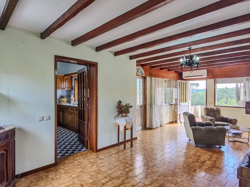 Moradia Bifamiliar T3+T3 em São Pedro da cova – Espaço, Tranquilidade e Conforto - Image 18