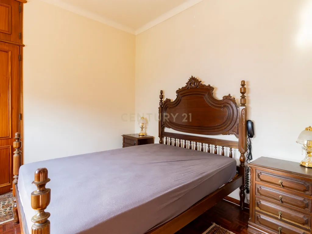 MORADIA EXCLUSIVA EM ALCOBAÇA – CONFORTO, ESPAÇO E POTENCIAL DE INVESTIMENTO! - Image 16