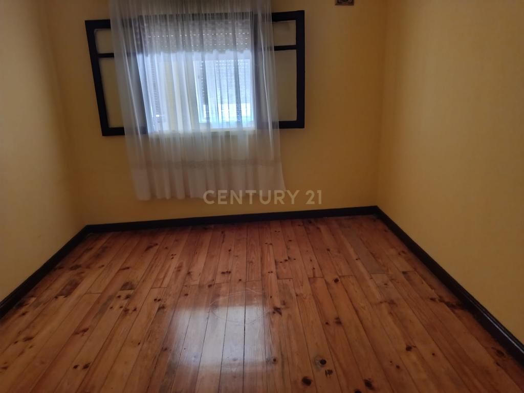 Moradia T4 com Terreno - Salsas - Bragança - Image 40