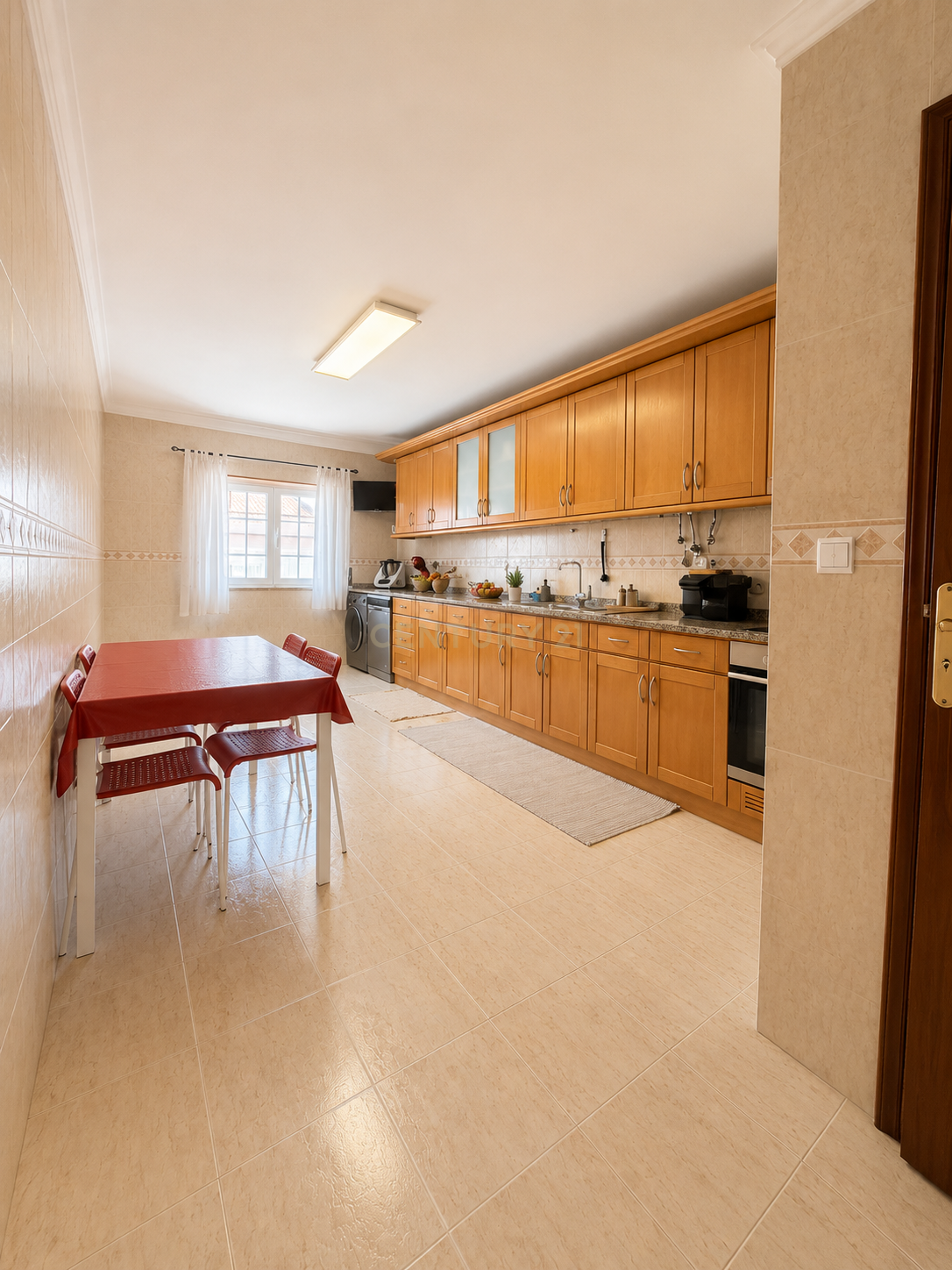 Fotografia 11 de Apartamento T2 com Parqueamento | Rio de Mouro | Casais de Mem Martins