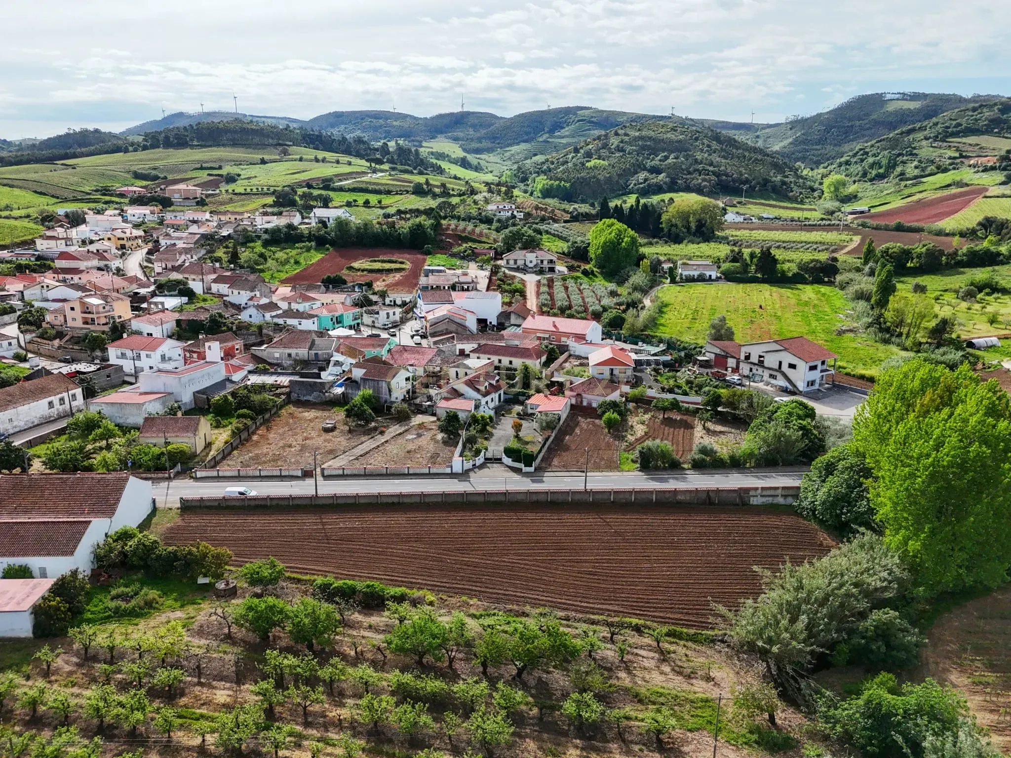 Fotografia 9 de Terreno com 2150 metros na Aldeia Grande, Maxial