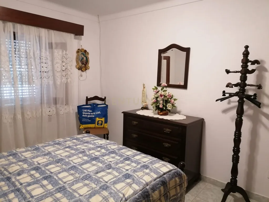 Moradia Térrea T3 com quintal e sótão, Guadalupe, Évora - Image 20