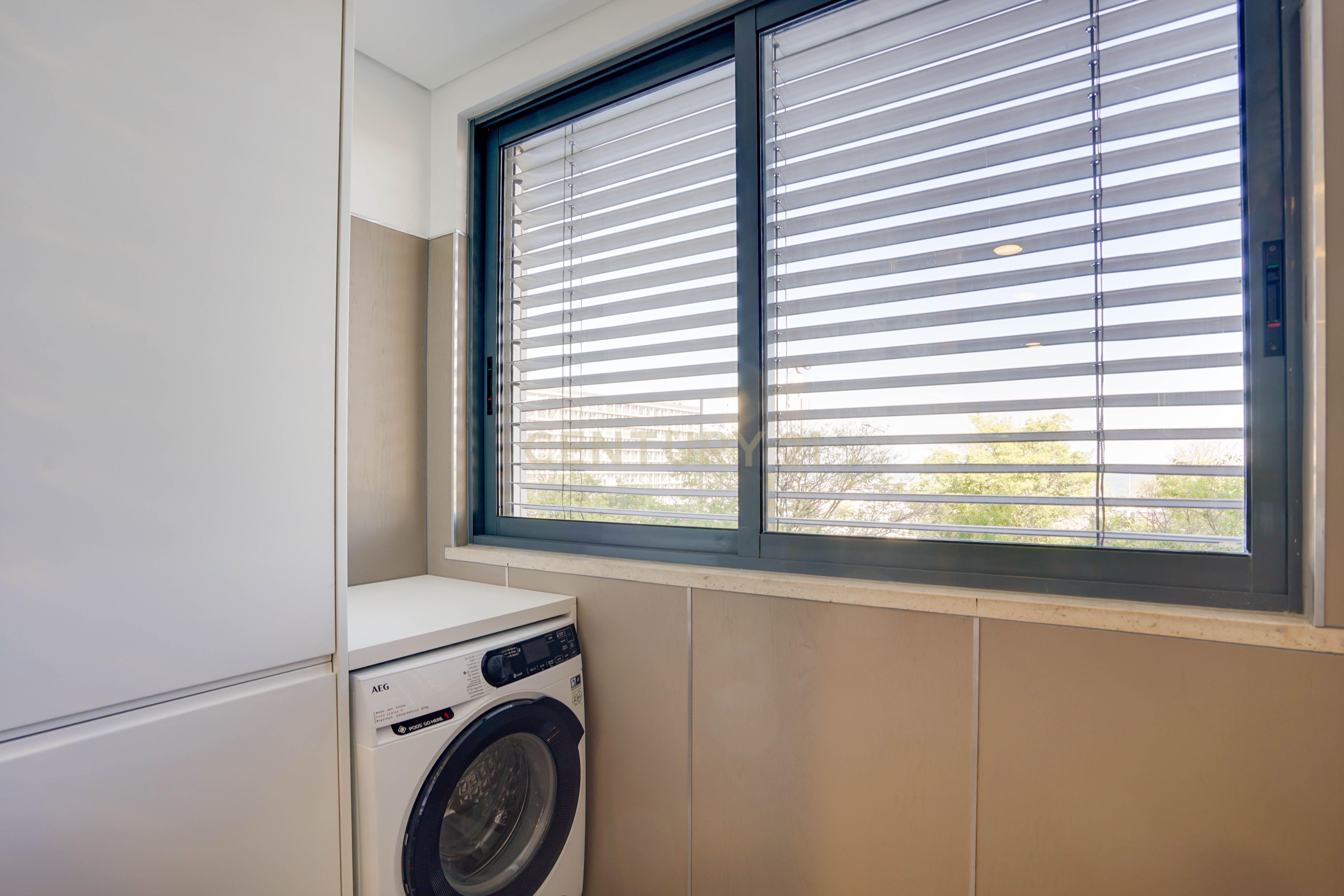 Apartamento T1 com Vista Panorâmica sobre o Rio Tejo – Parque das Nações, Lisboa - Image 10