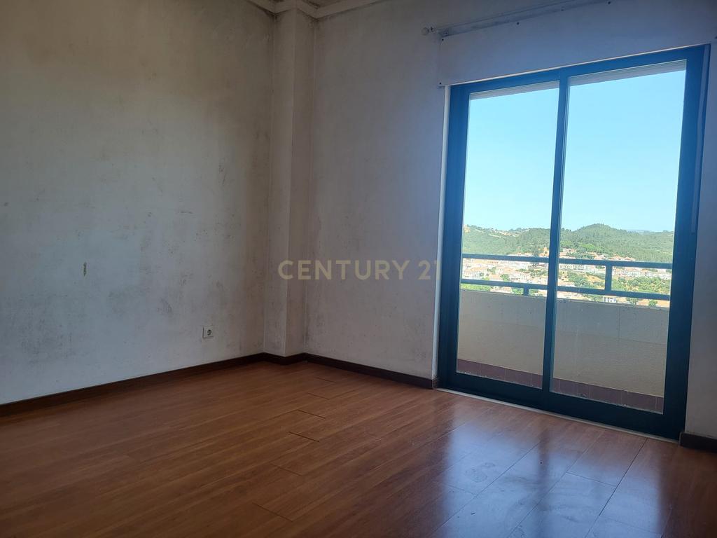 Apartamento T2 - Alenquer - Image 7