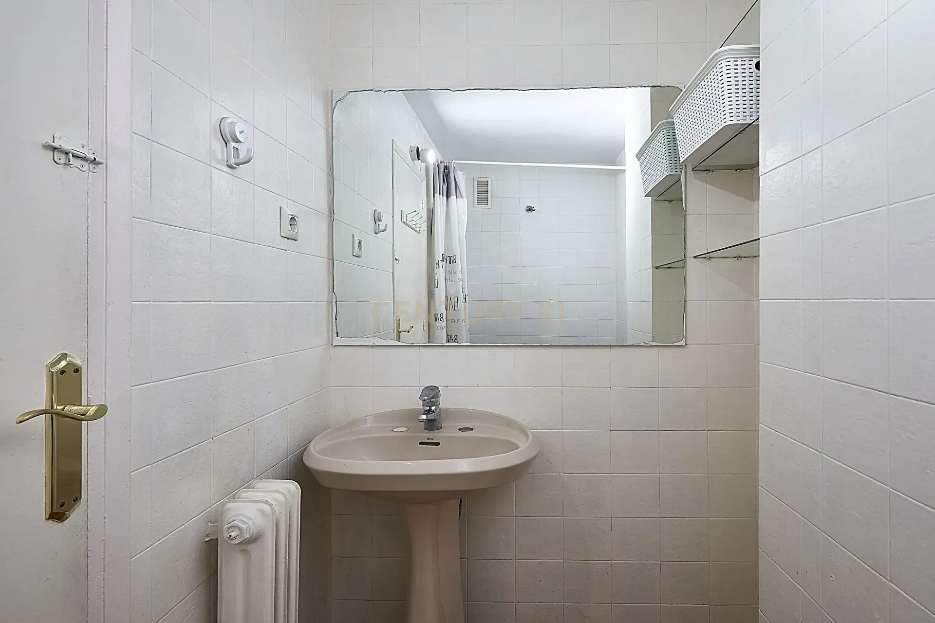 - Image 15