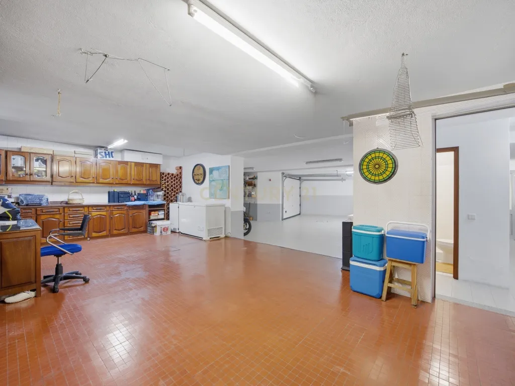 Moradia T4 de Gaveto espaçosa - Quinta das Rosas - Image 25