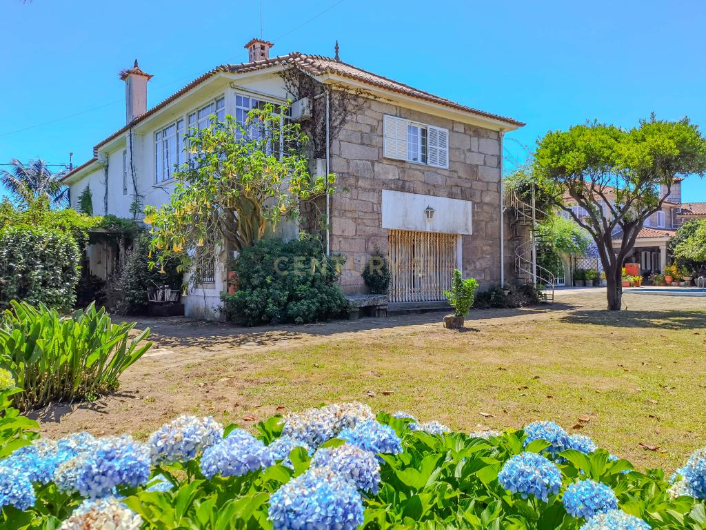 Quinta Santo António — Um refúgio único com piscina privada e potencial ilimitado na Maia - Image 24