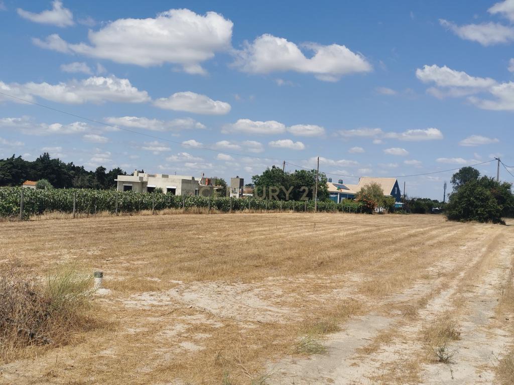 Terreno com projeto aprovado em Palmela com Vista Panorâmica - Lau - Image 1