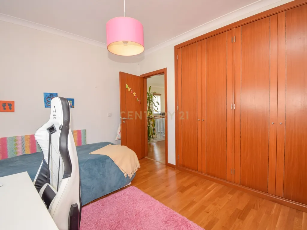 Moradia Geminada T3 com Suíte de 21,5 m² em São Domingos de Rana — Cascais - Image 25