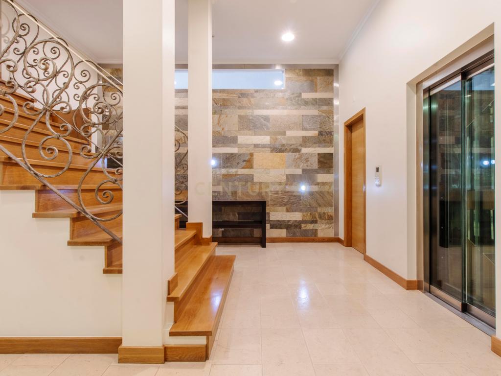 Exclusiva Moradia de Luxo em Alfragide - Image 39