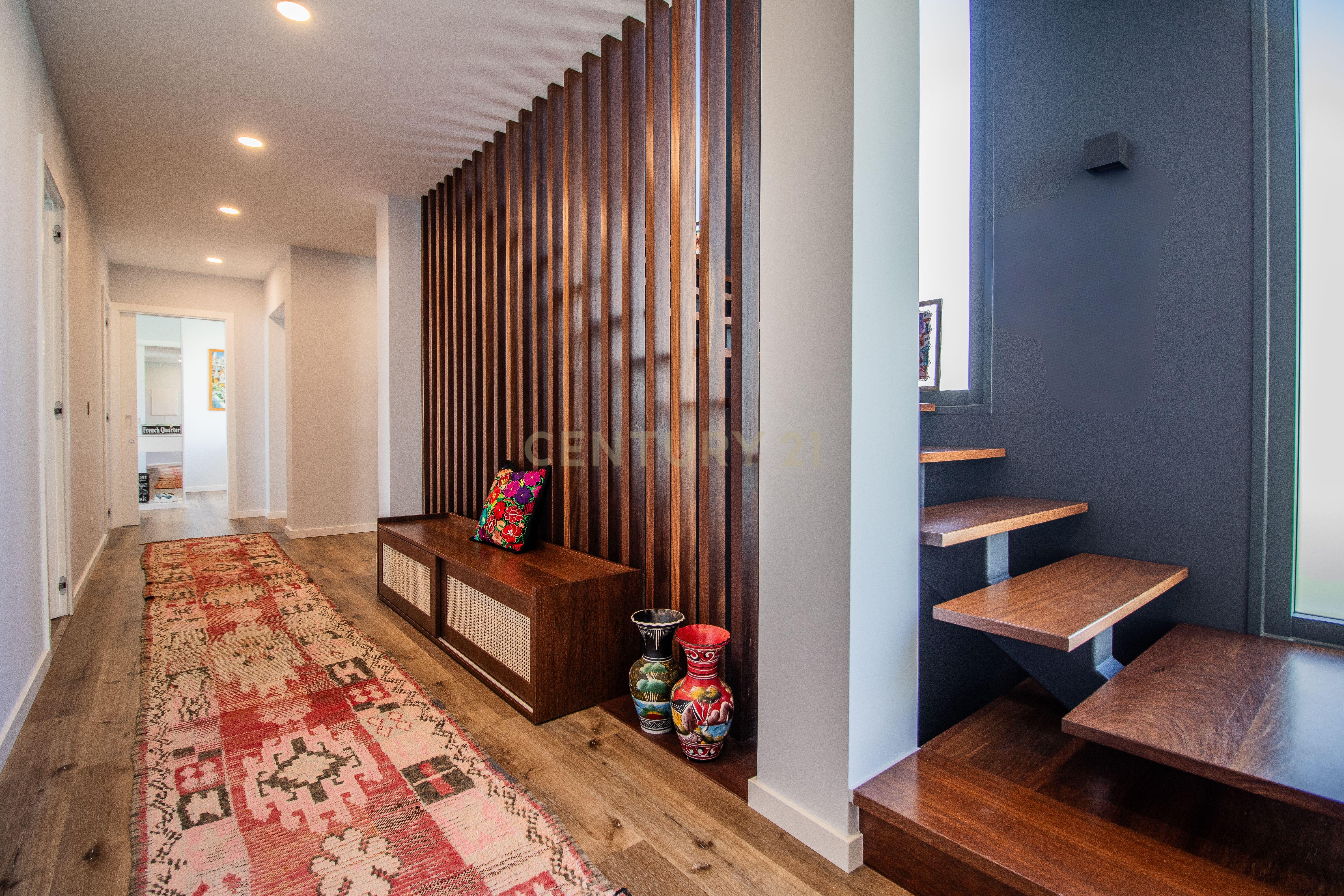 Fotografia 4 de Moradia de Arquitetura Contemporânea | Primeira Linha de Mar