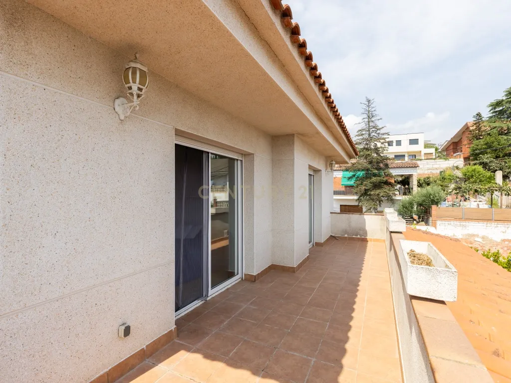 Una casa a quatre vents per viure-la. Una llar per enamorar-se. - Image 30