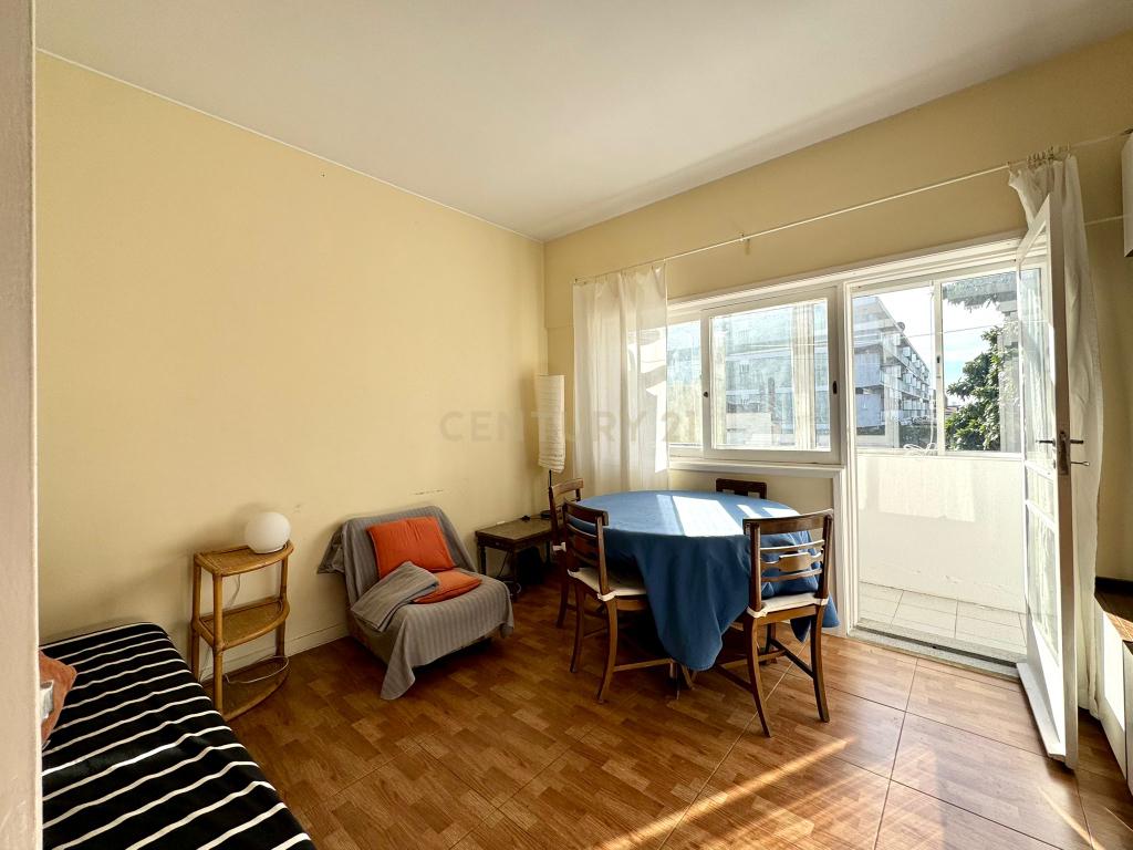 Fantástico Apartamento T2 com Varandas no Centro do Porto - Image 40
