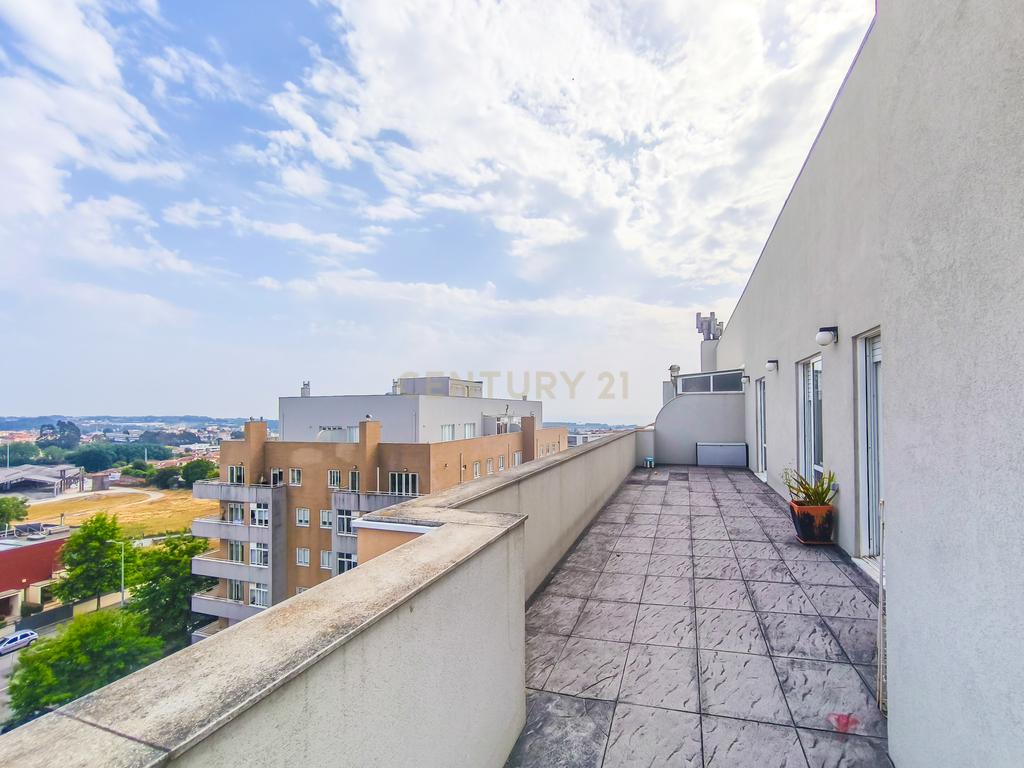Penthouse T4 Madalena - Image 45