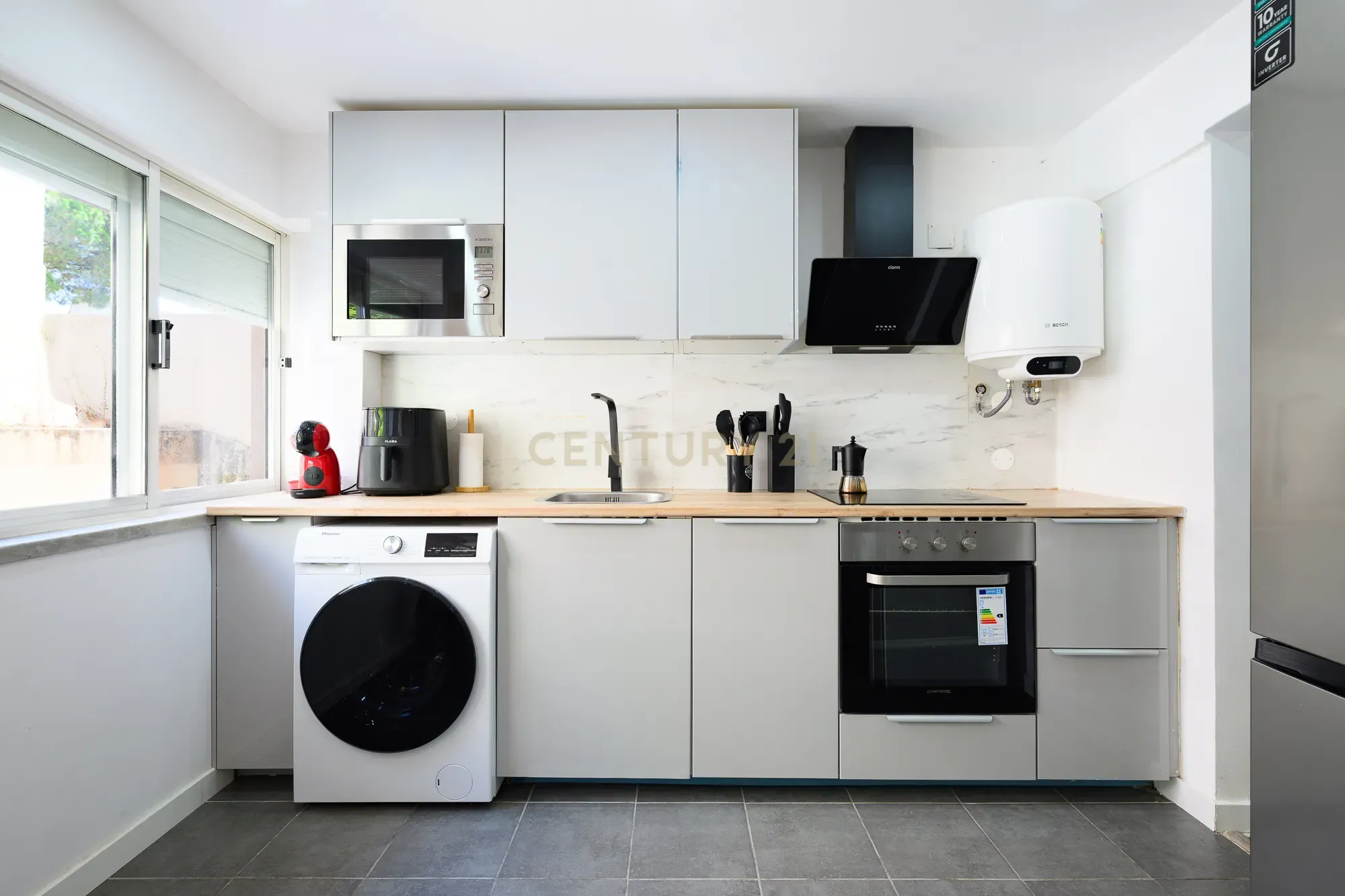 Fotografia 5 de Apartamento T2 Remodelado | Charneca de Caparica