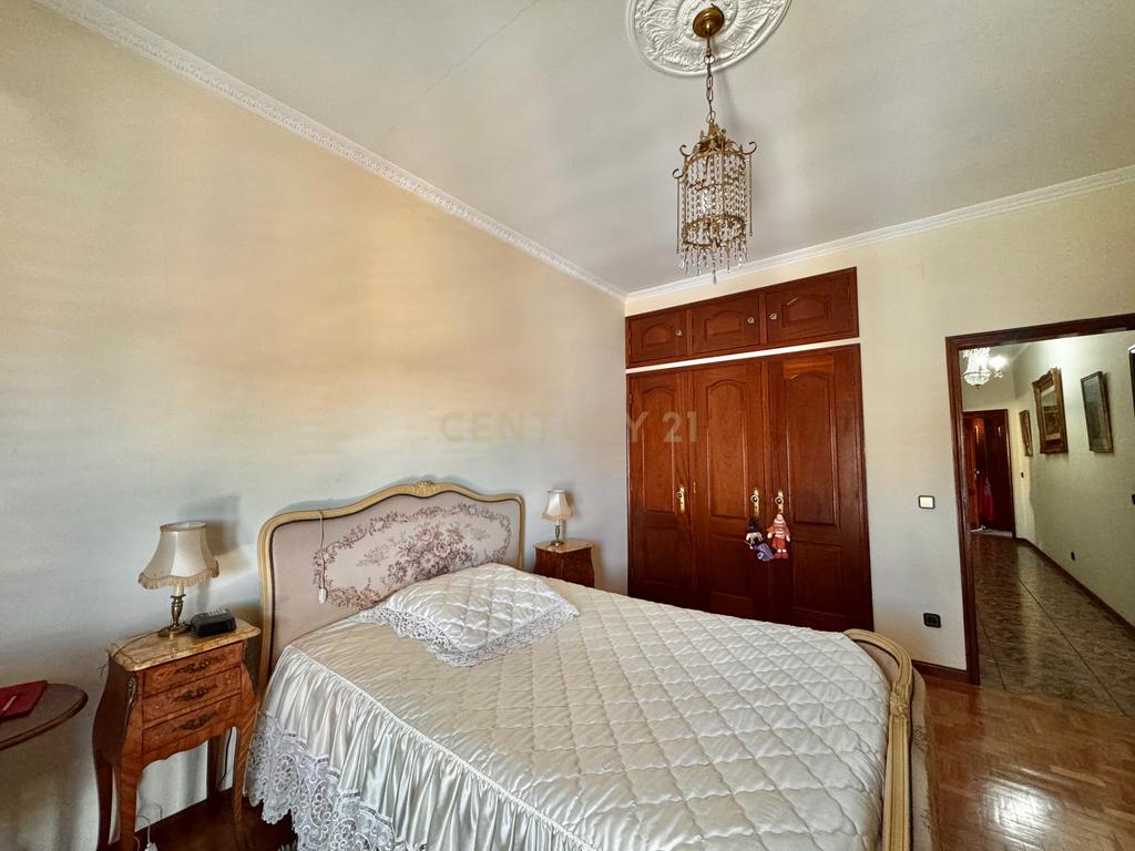 Moradia T7 em Palmeira, Santo Tirso - Image 31