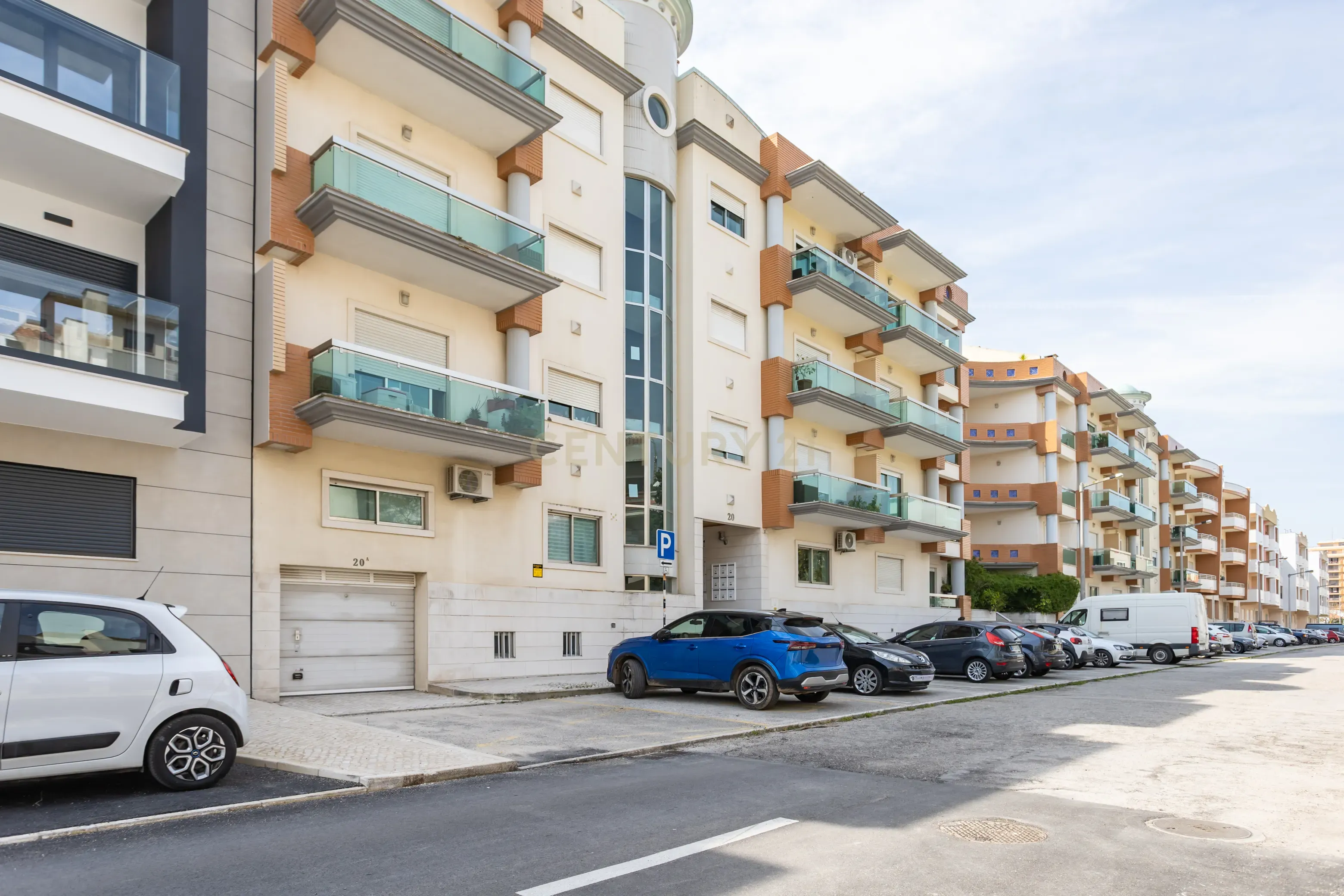Fotografia 3 de Apartamento Duplex em Santo António da Caparica com 6 assoalhadas