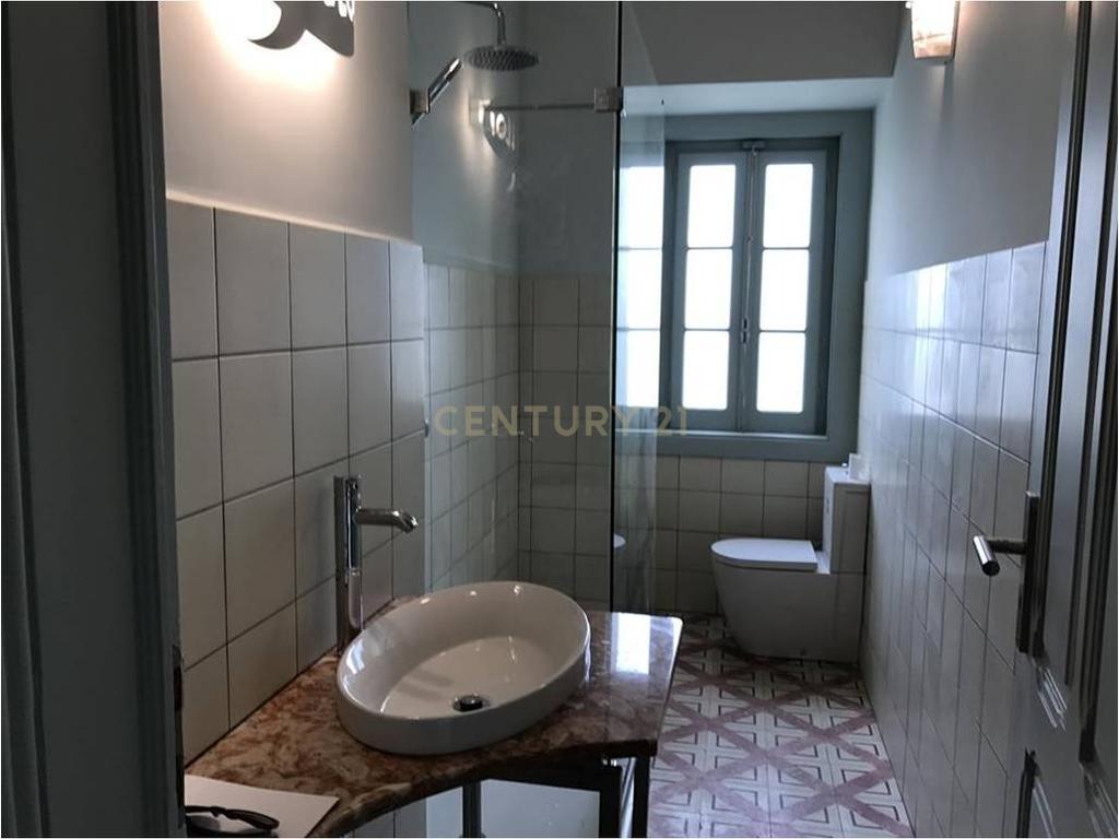 Apartamento T2+1 com Logradouro para Arrendar em Sete Rios - Image 18