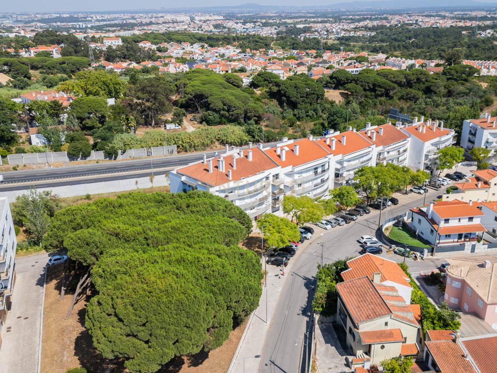 T2 com 115m² na Quinta de São Macário | Varandas | Elevador | Arrecadação | Vista de mar subtil - Image 49