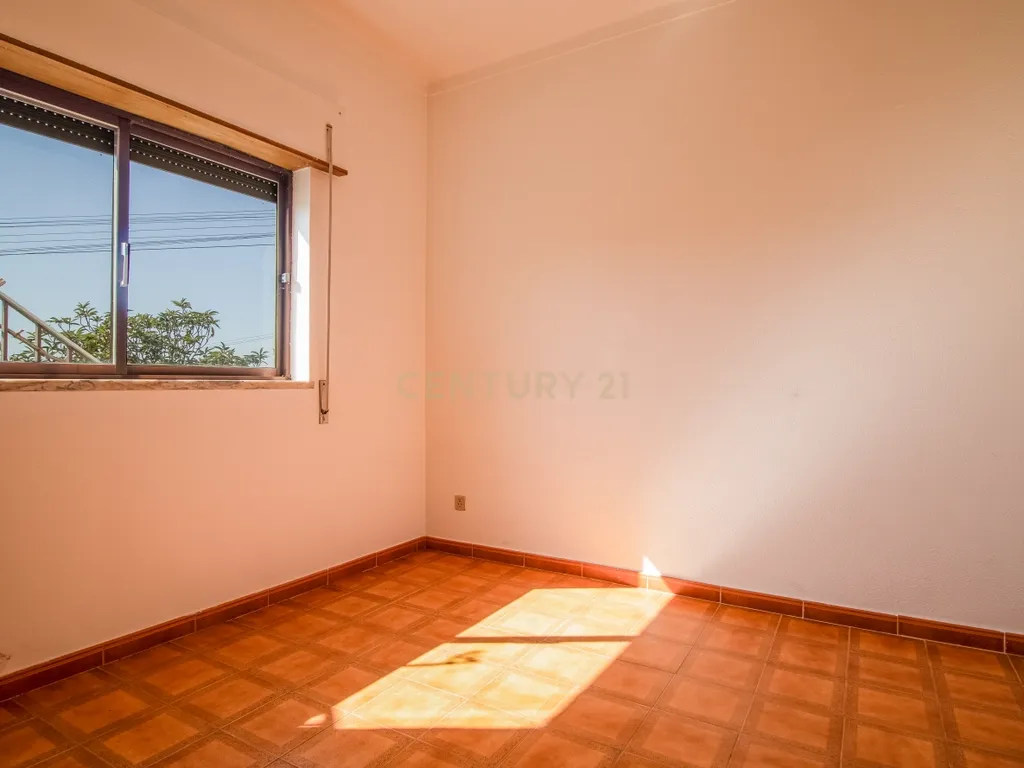 Moradia Bifamiliar – Condeixa-a-Nova - Image 14