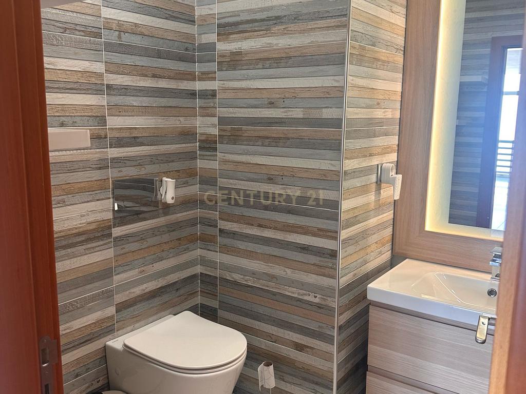 Apartamento T3 em Vialonga, com Garagem e Elevador - Image 22