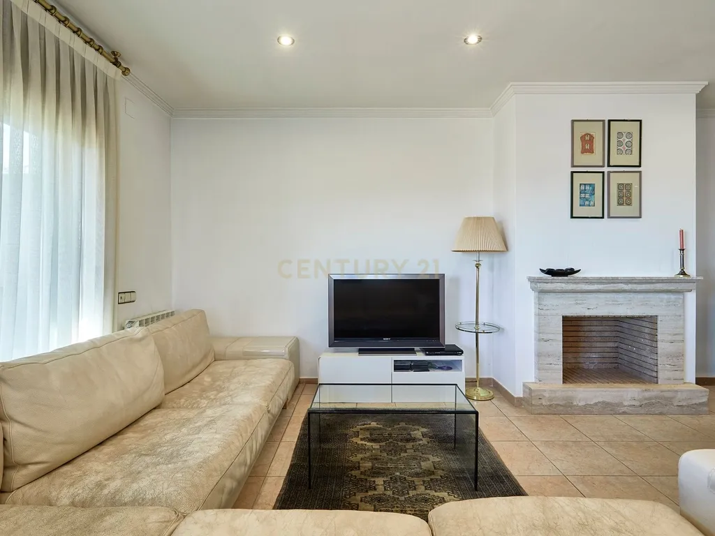 CASA À VENDA EM L'AMETLLA DEL VALLES, CENTRO DA VILA - Image 17