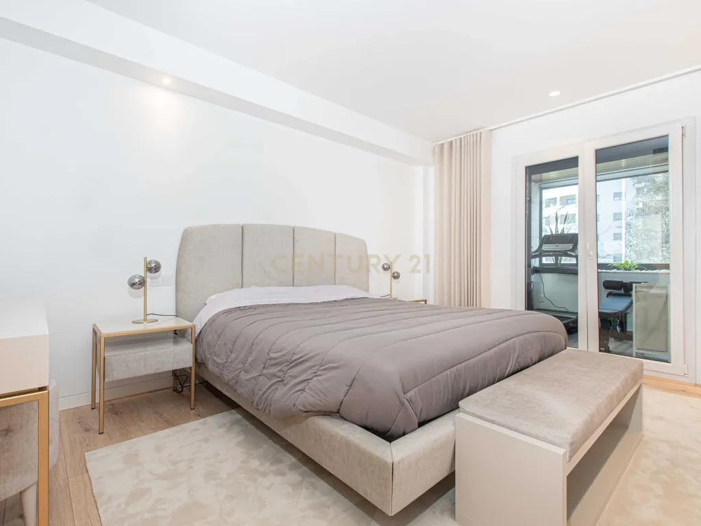 Apartamento T4 com Terraço e Box para 2 Viaturas | Jardim da Amoreira | Odivelas - Image 17