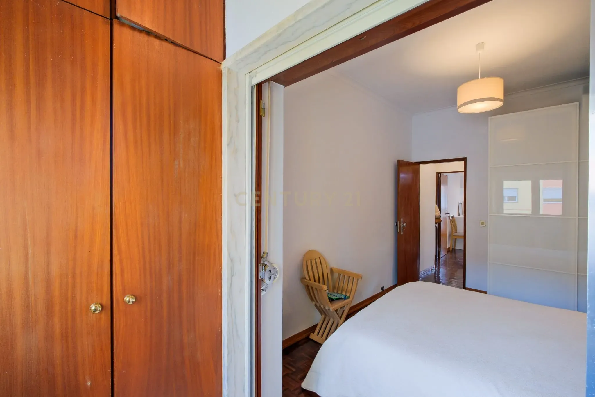 Apartamento T2 Remodelado em Tires - Image 16