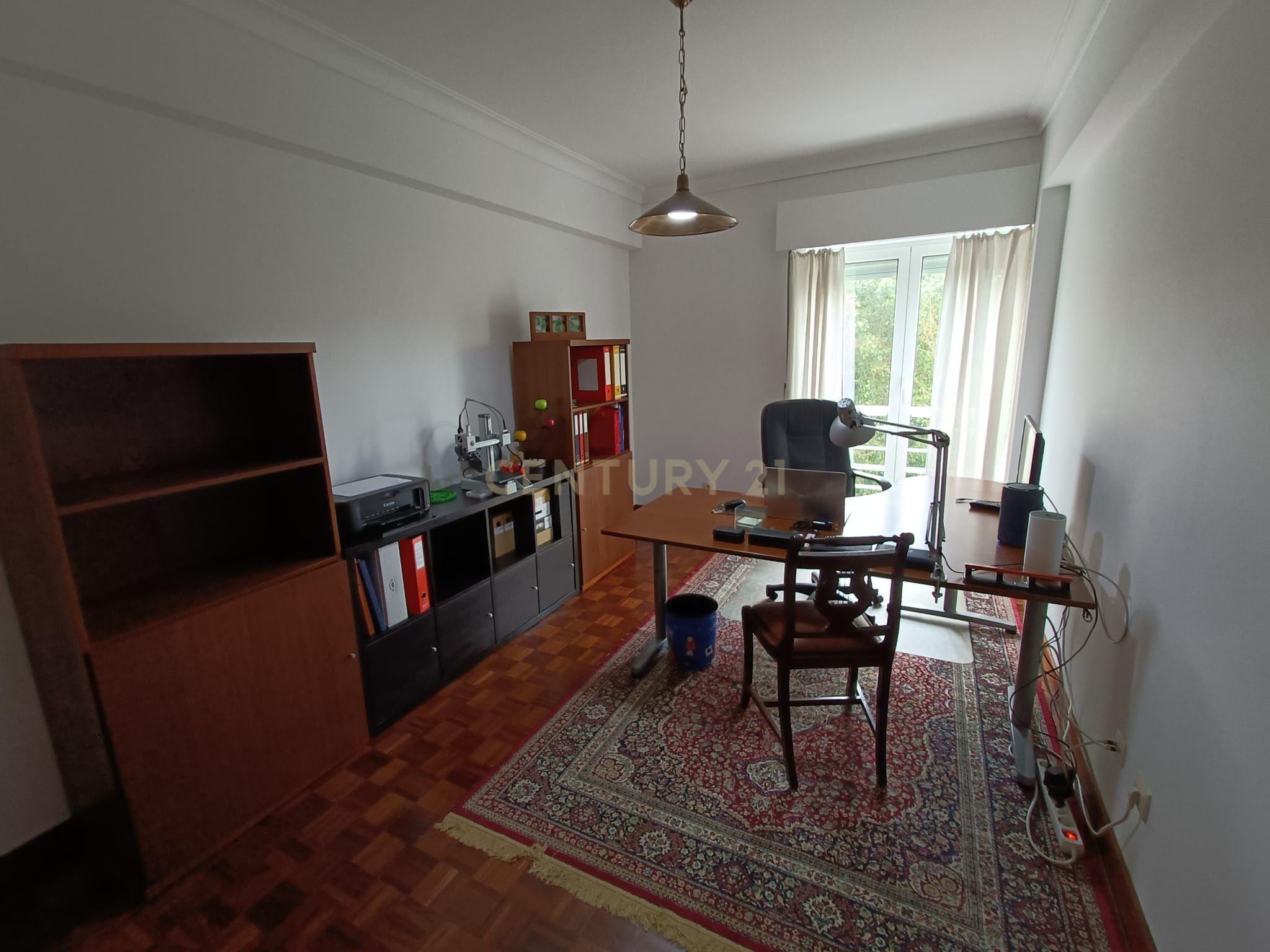 Apartamento Exclusivo T5 em Telheiras perto do Metro - Image 24