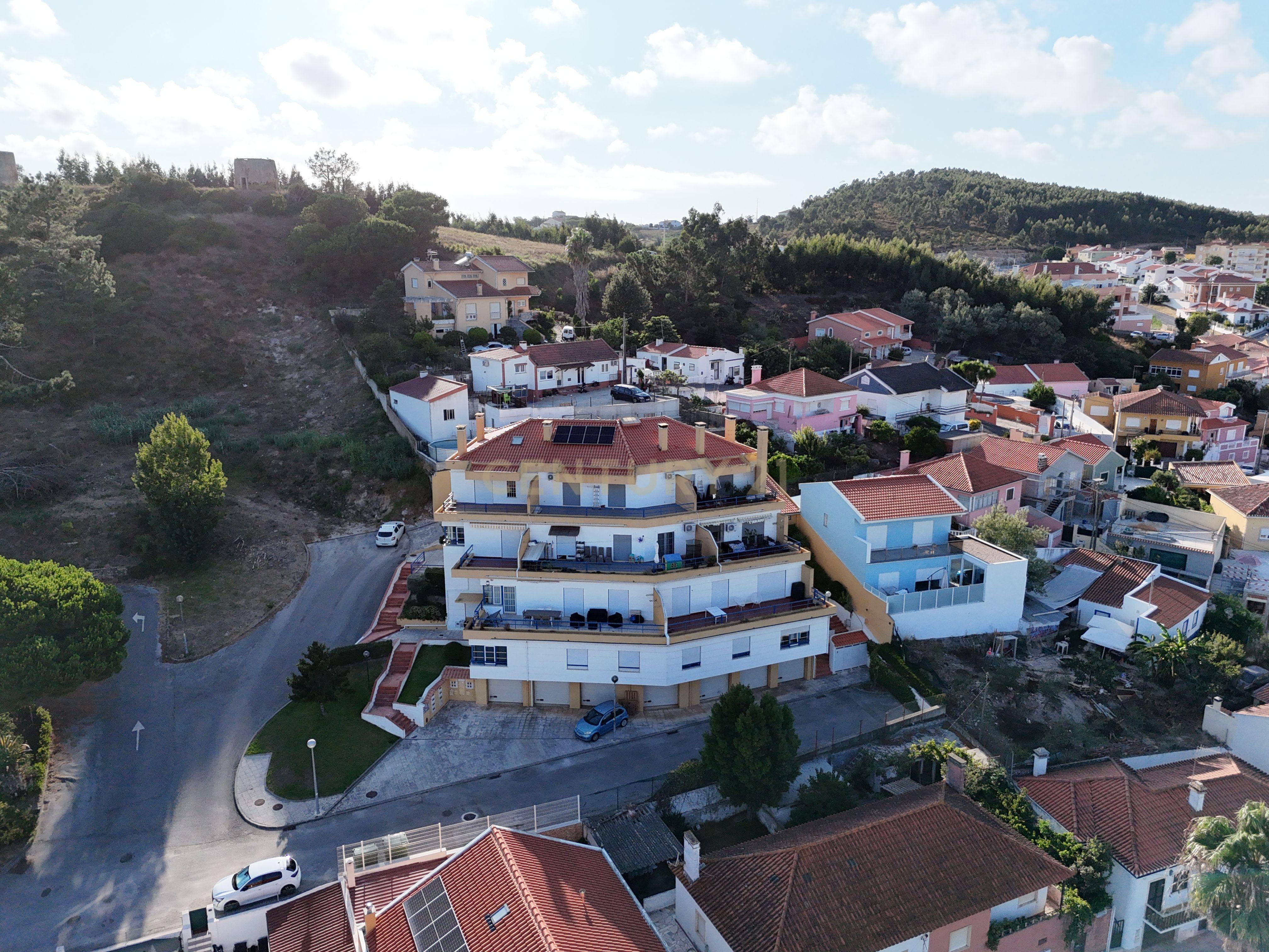Apartamento T3 Duplex Torres Vedras (Paul)