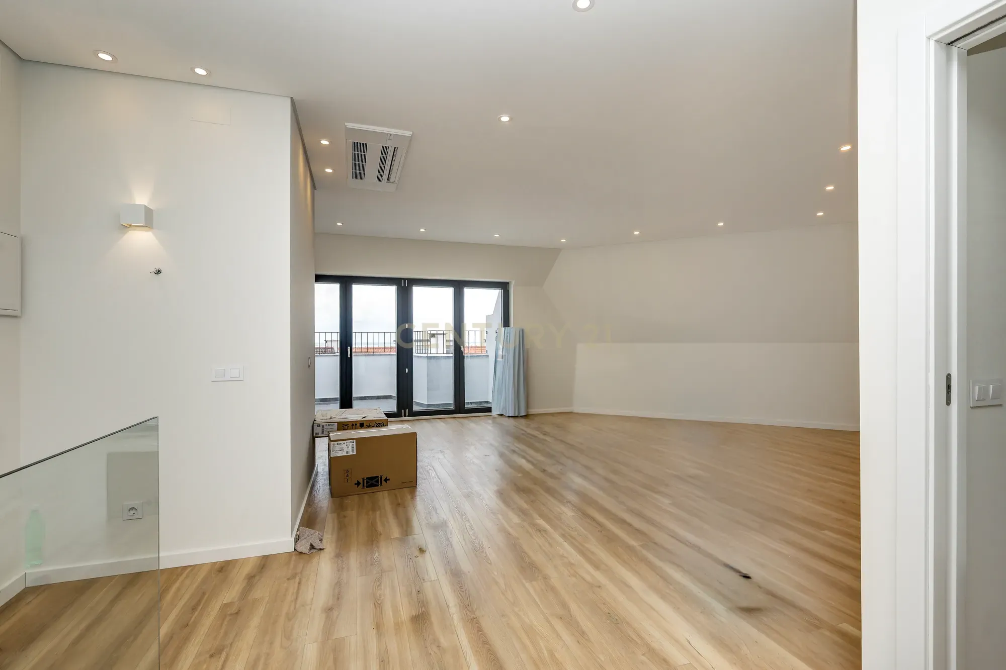 Apartamento T3 à venda em Santa Iria de Azoia, São João da Talha e Bobadela, Loures — foto 19