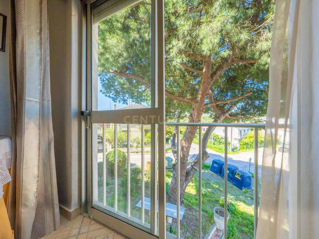 Apartamento T2, na Várzea, em Setúbal  - Image 3