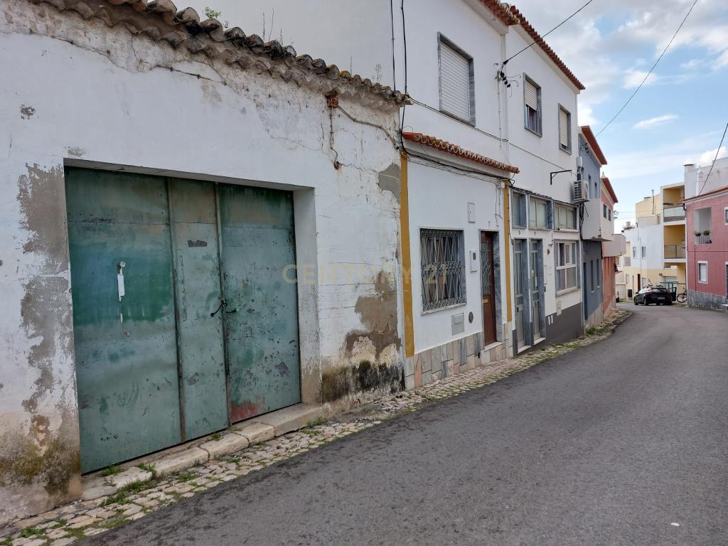 🏡 Projeto de Moradia T4 com PIP Aprovado – Alcantarilha - Image 12