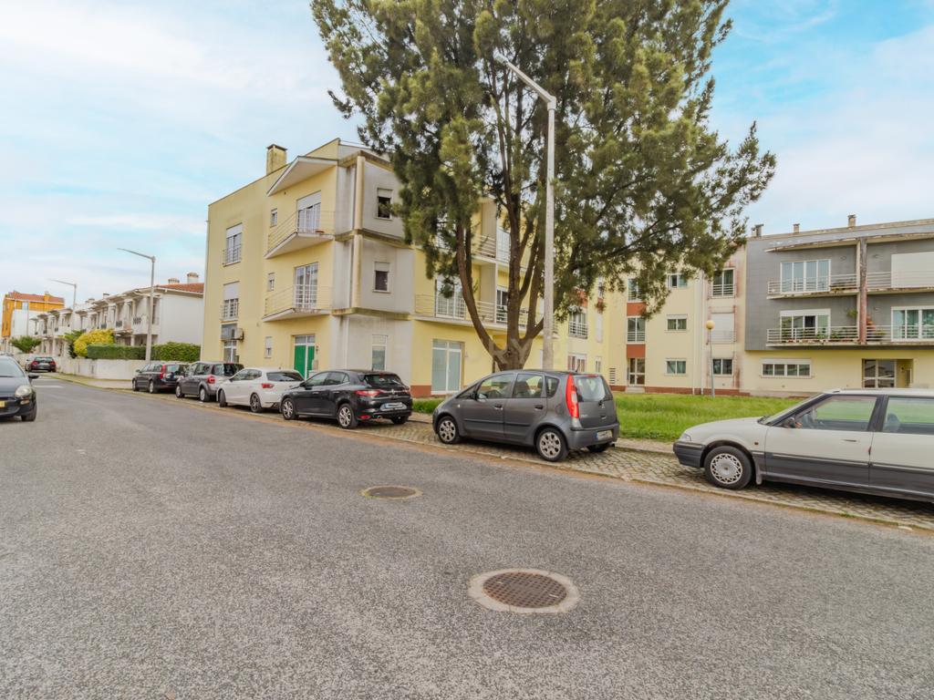 Apartamento T2, Centro da Marinha Grande - Image 2