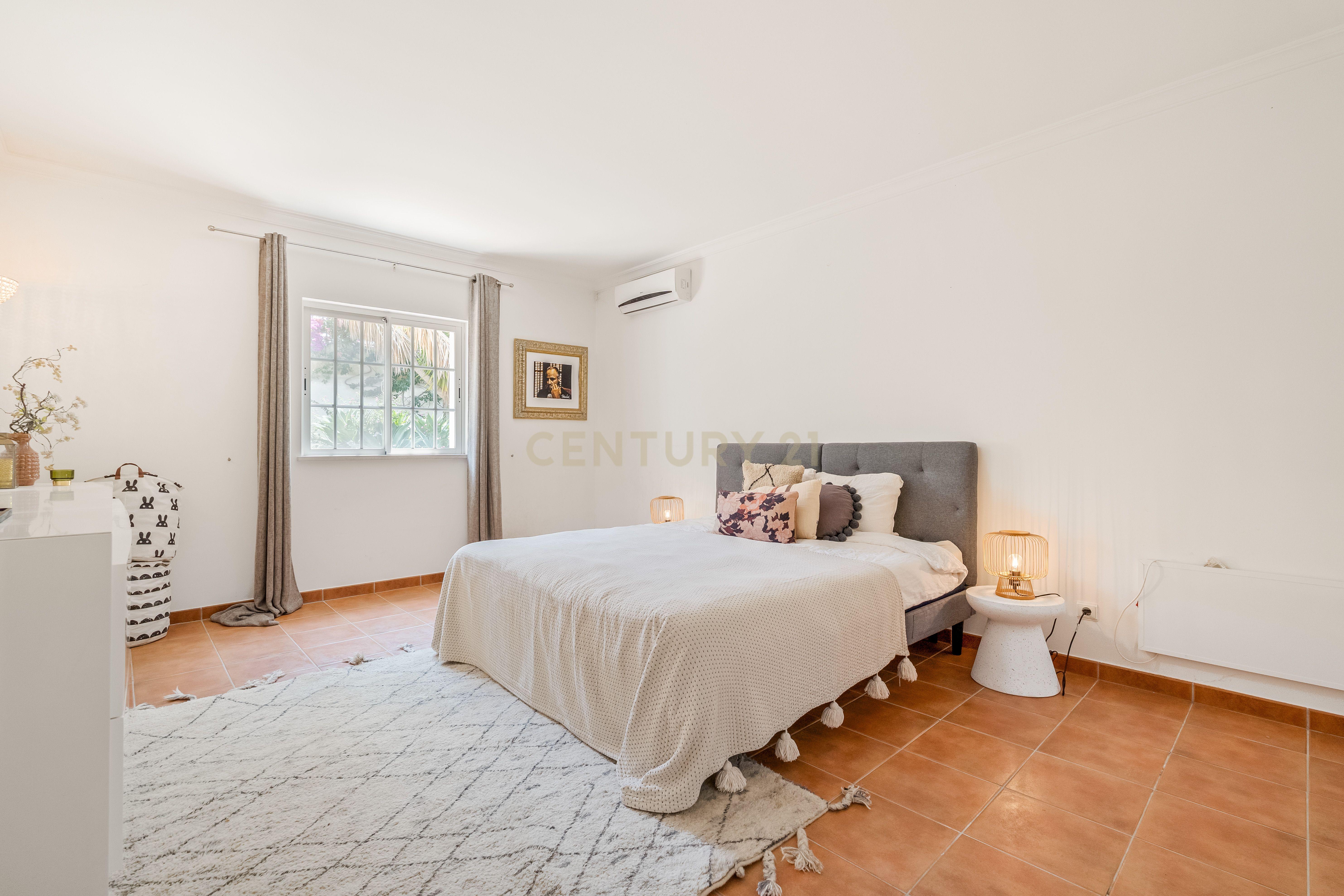 Casa de Luxo em Albufeira com Vista Panorâmica e Piscina - Image 35
