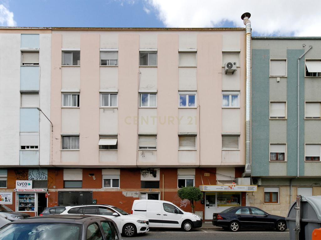 Apartamento T2 Odivelas - Image 15