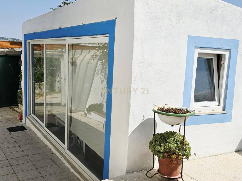 Moradia Renovado com Terraço e Jardim Caixaria - Torres Vedras  - Image 30