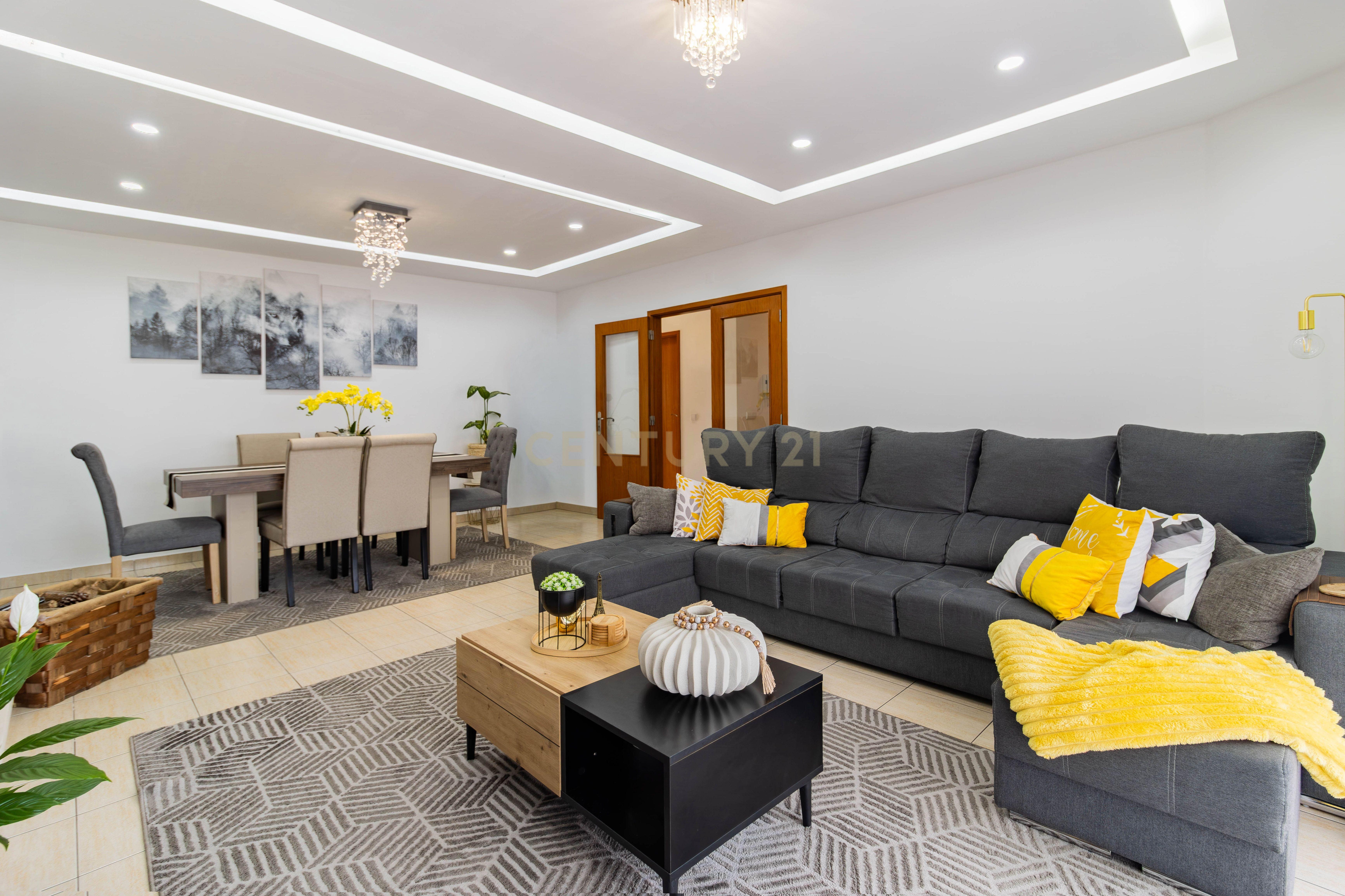 Fotografia 6 de Apartamento T4 Excelentes Áreas