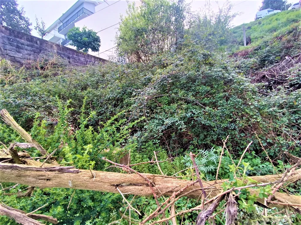 Lote para construção de moradia com 3 frentes perto do Freixo em Valbom, Gondomar, Porto - Image 35