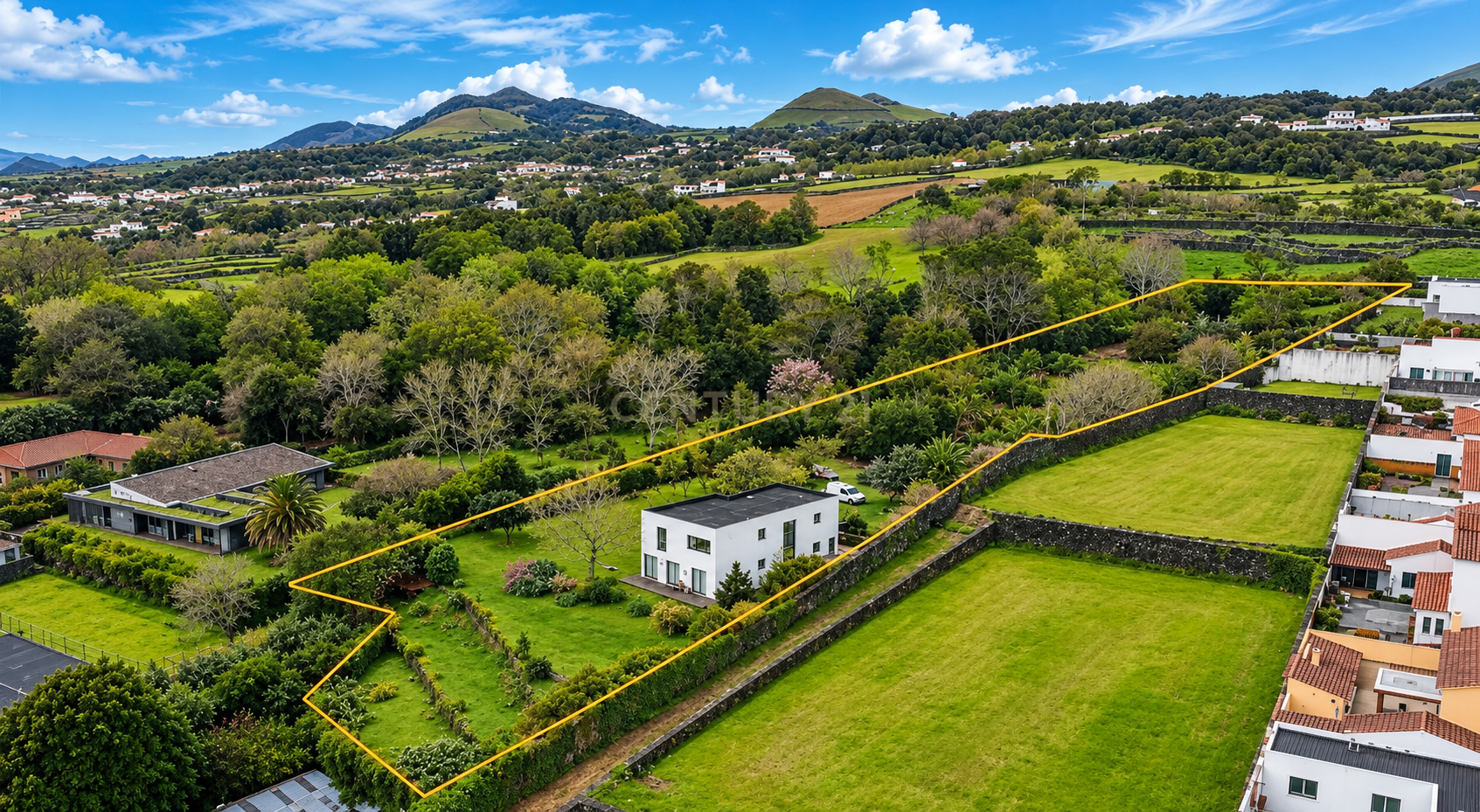 Fotografia 8 de Exclusiva Moradia T4 na Costa Norte de São Miguel - Capelas