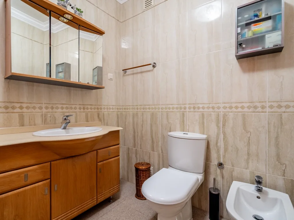 Apartamento T3 com Vista Mar, Piscina e Estacionamento – Edifício Belo Horizonte | Correeira, Albufeira - Image 19
