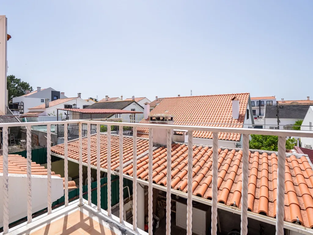 Moradia T3 em Quinta do Conde, Sesimbra - Oportunidade Única - Image 37