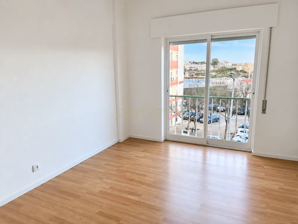 Apartamento T2 para Arrendamento em Odivelas | 80 m² | A 5 Minutos do Metro - Image 5