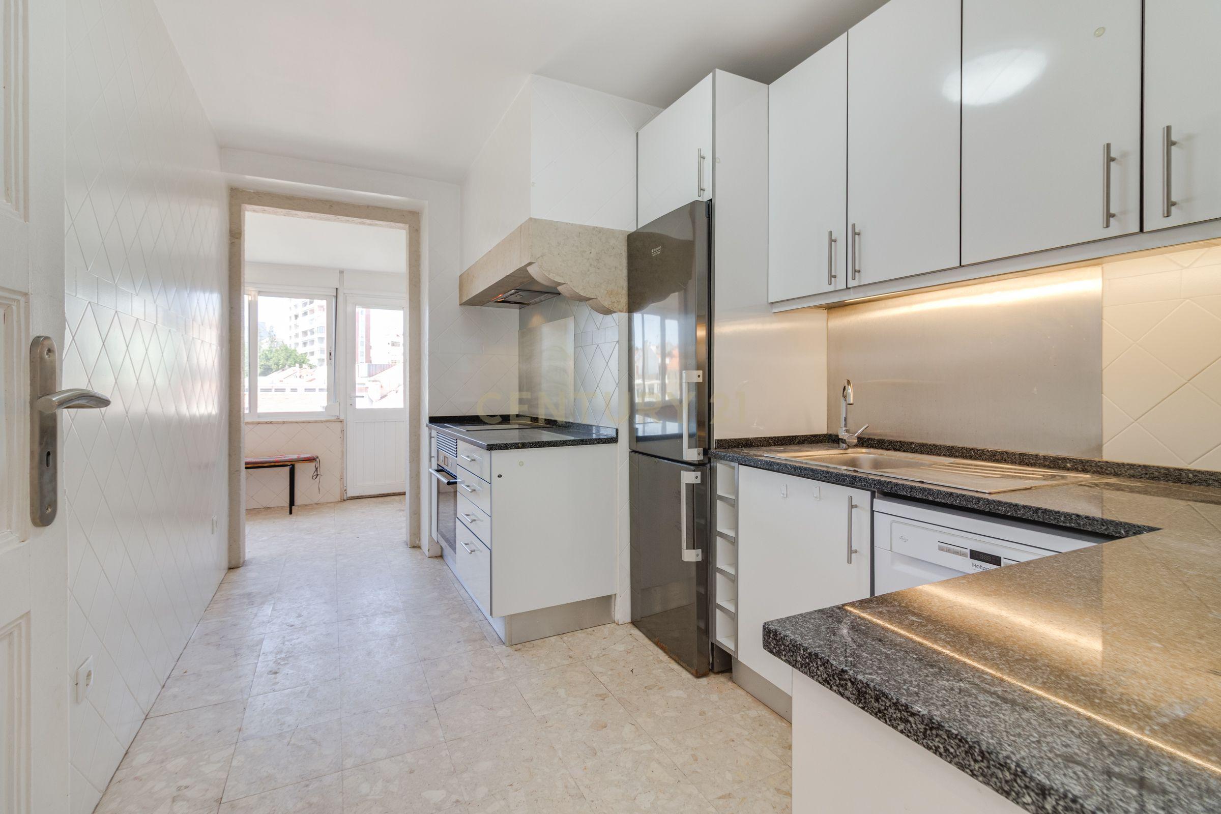 Apartamento T4 à venda em Campo de Ourique, Lisboa — foto 9