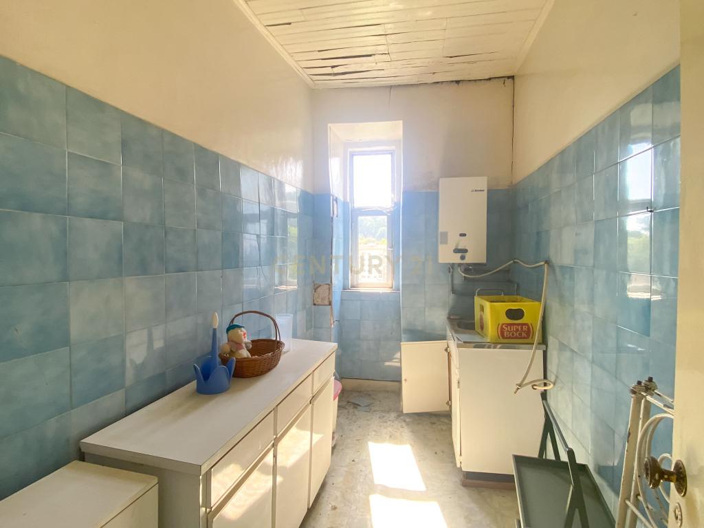 Prédio Para Reabilitação - A 100 metros do Polo Principal da UBI, Covilhã - Image 6