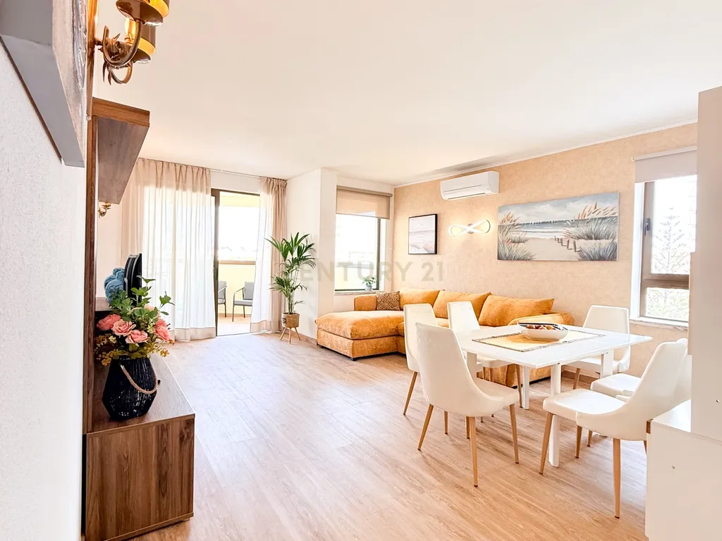 Exclusivo T2 com vista para o mar e para as piscinas - Armação de Pera - Image 3