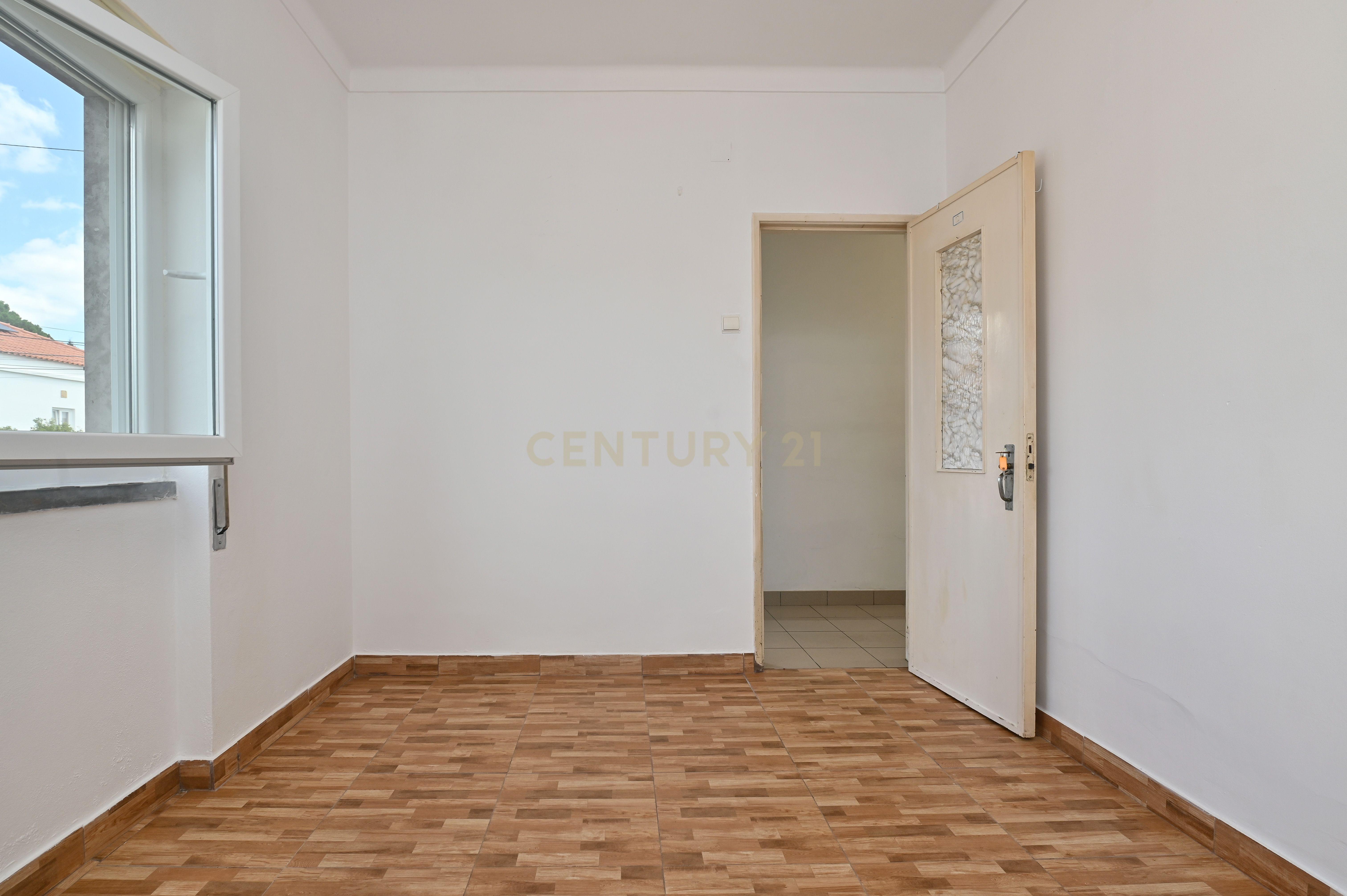 Fotografia 10 de Apartamento T3 em Loures, Lisboa