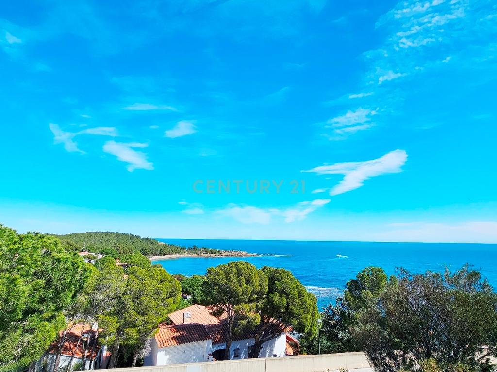 Moradia independente com vistas panorâmicas para o mar em Grifeu – Cap Ras, Llançà - Image 4