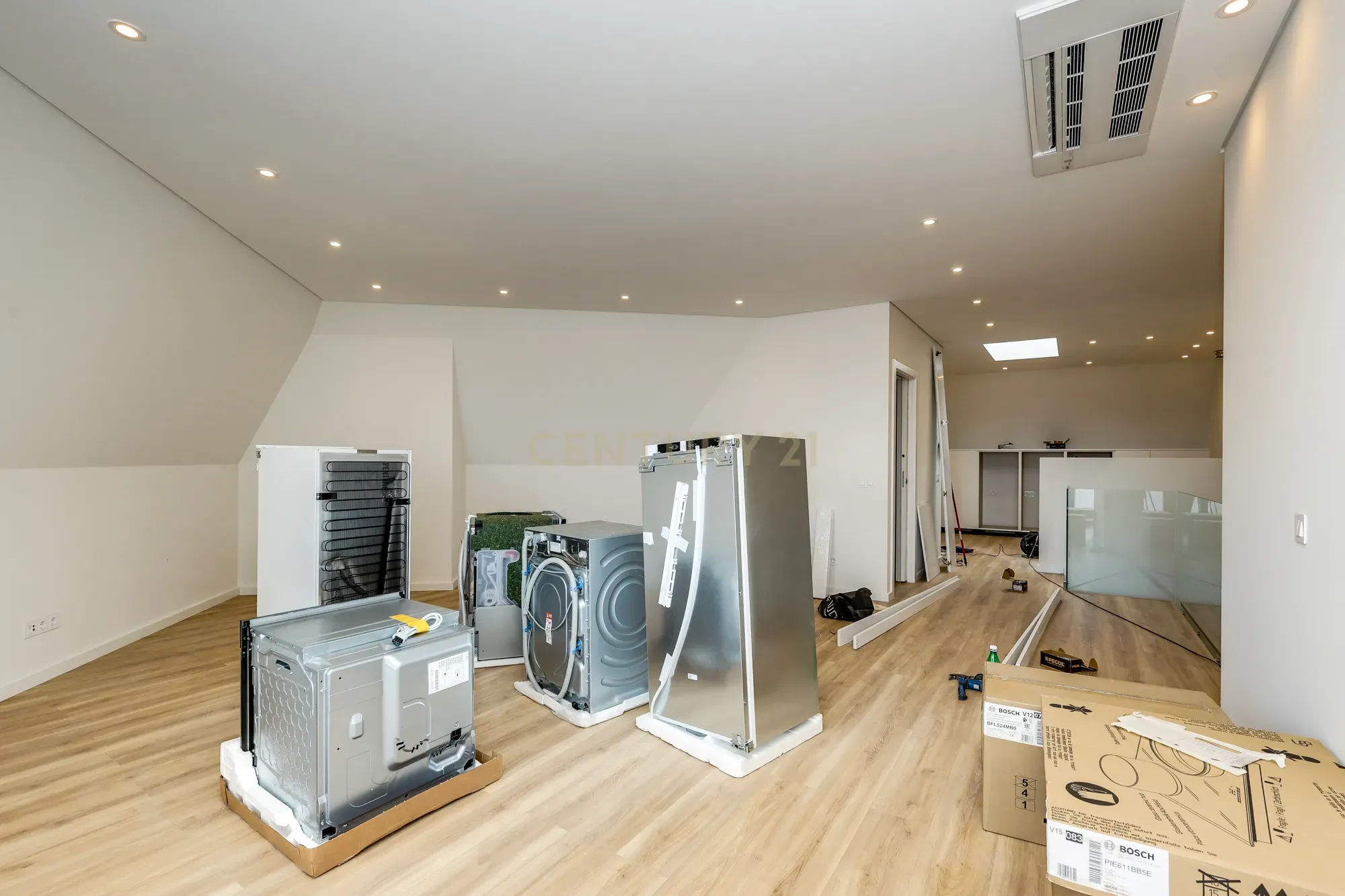 Apartamento T3 à venda em Santa Iria de Azoia, São João da Talha e Bobadela, Loures — foto 23