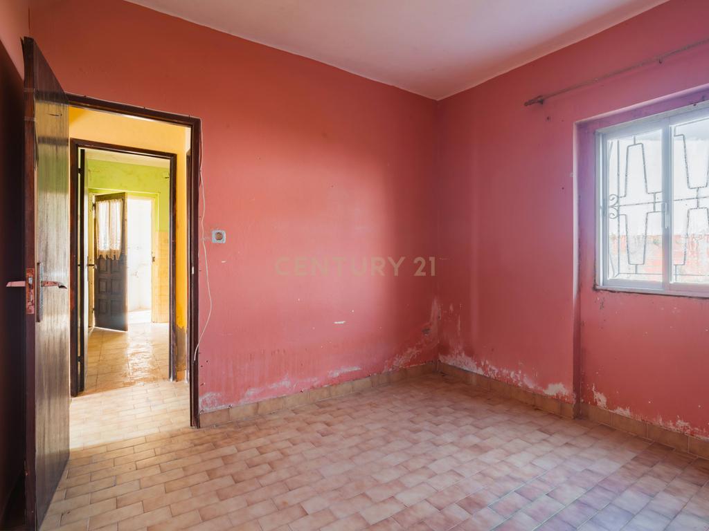 Moradia T3 terrea - Image 11